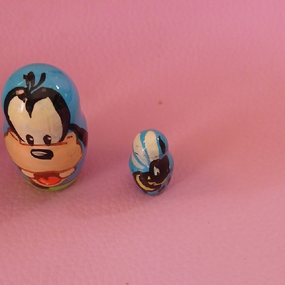 Disney Character Nesting Dolls - Blue and Red - Picture 6 of 7